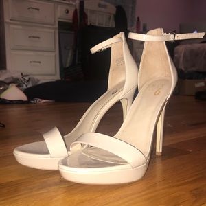 Mix 6 tan strappy pump heels